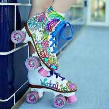 How to decorate roller skates. Hand Painted Custom Chicago Brand Roller Skates Decorated With Unicorns Pegasus Rainbows Glittery Stone Roller Skates Girls Roller Skates Roller Skate Shoes