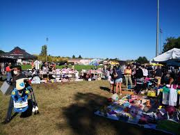 Maybe you would like to learn more about one of these? Le Vide Grenier De L U S V F Rugby Se Prepare Haute Garonne Fronton Le Petit Journal
