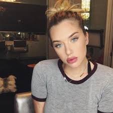 Mayra Belen's Instagram, Twitter & Facebook