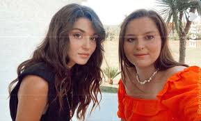 Hande Ercel 2020 Unluler Fotograf Turkler