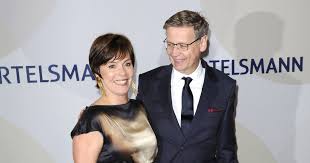 During his corona disease in april, günther jauch has reported live to rtl from quarantine. Wer Wird Millionar Gunther Jauch Privat Kinder Frau Wohnort Co