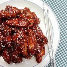 Rebus ayam dengan api sedang, singkirkan buih yang muncul di dalam panci. Resep Ayam Ala Korea Masakan Mama Mudah