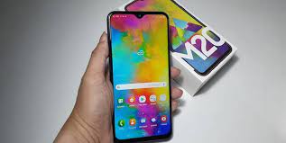Beda Layar OLED iPhone 12 dengan Layar Amoled dan Jenis Lainnya