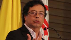 Последние твиты от miguel ceballos (@ceballosarevalo). Gustavo Petro Su Esposa E Hija Menor Tienen Covid 19 Kienyke