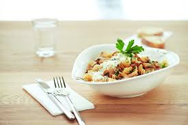 Crema Di Funghi Frische Austernpilze Und Champignons Mit Weisswein Sahne Und Petersilie Vapiano Rezepte Vapiano Pasta Rezepte Pasta