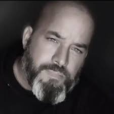 Kenneth Raley's Instagram, Twitter & Facebook