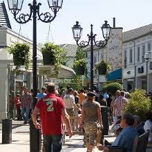 Date code for louis vuitton wallet. Designer Outlet Roermond Outlet Store Outdooractive Com