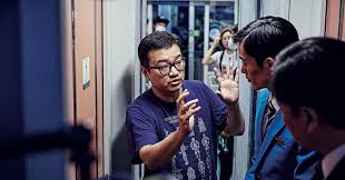 13 778 tykkäystä · 24 puhuu tästä. Yeon Sang Ho Talks Korean Zombie Hit Train To Busan Features Screen