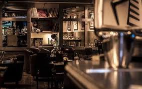 Fransk avis (da) paris soir (es); Bars Soiree Etudiante A Reserver Paris