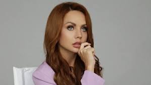 Jun 27, 2021 · мнение врачей в последнее время средства массовой информации ежедневно публикуют новости о состоянии певицы максим, которая более месяца находится в медикаментозной коме. Sbornaya Rossii Podderzhala Nahodyashuyusya V Kome Pevicu Maksim Sport Ekspress