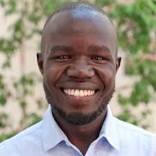 Ladies this is how you prepare for him before the game. If he faints he  faints.🤗😜 Lucky's Groove Back