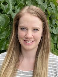 Jennifer Edge's Instagram, Twitter & Facebook