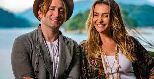 Paulo gustavo é um caso raro de sucesso em todas as mídias e é dele o recorde de filme mais paulo gustavo, no entanto, recebeu críticas pelo fato de a cena do casamento não ter um beijo. Minha Vida Em Marte Com Paulo Gustavo E Monica Martelli Estreia Em Dezembro