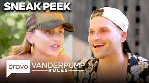 SNEAK PEEK: Lala Kent & Tom Schwartz Talk Sex & Sobriety