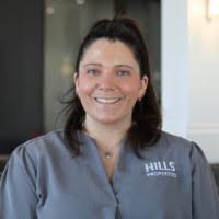 Sara Hendricks's Instagram, Twitter & Facebook