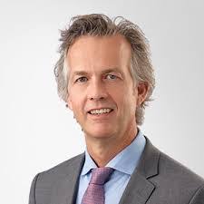 Greg South's Instagram, Twitter & Facebook