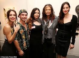 Liv rundgren tyler is an american actress and a former model and the daughter of aerosmith's lead singer, steven tyler and playhouse playmate, bebe buell. Steven Tyler Daughter S Chelsea To Wed Ben Foster S Brother Jon Steven Tyler Daughter Steven Tyler Steven Tyler Kids
