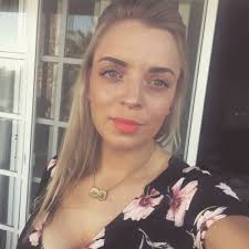 Eloise Whiting (@ImEloiseWhiting)