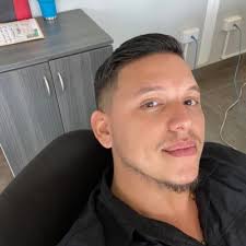 Adela Boyd (@BoydBo04169317)