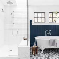 Adding a bathroom tub in vintage style is a perfect idea for bathroom remodeling and interior redesign projects. These Are The 14 Best Clawfoot Tubs