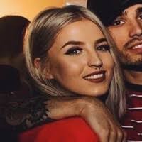 50+ "Vicky Bowden" profiles