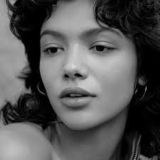 I miss the beach and surf and my silly film cameras 🌞🌊