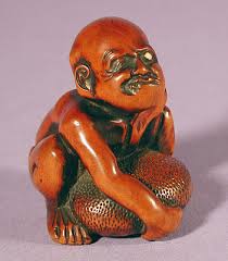 Netsuke have evolved from simple practical objects into superb small and intricate carvings the word netsuke is written in japanese with two characters (根付) meaning root and attached. Netsuke Artelino