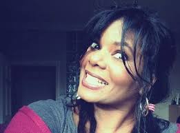 We would just like to wish Doris , A happy birthday,, have a fantastic  day.x🥳🎂🥂