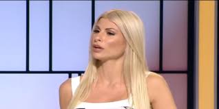 H ευρυδίκη παπαδοπούλου γεννήθηκε στην κηφισιά όπου ζει εκεί ως σήμερα. Eyrydikh Papadopoyloy Apokalyptei Ena Monadiko Peristatiko Poy Egine Sta Gyrismata Toy My Style Rocks Neolaia Gr