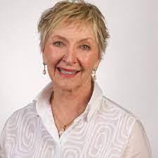 Leta Calhoun's Instagram, Twitter & Facebook