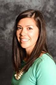 Holly Auer's Instagram, Twitter & Facebook