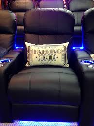 Diy Home Theater Design And Ideas Home Theater Colors Paint Movie Chairs Pillows Ligting Decorations Dec Theater Chairs Movie Chairs Home Theater Design