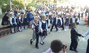 Vă punem la dispoziție o scurtă poveste cu beatrice f. Activitati Extrascolare Gimnaziul Filipeni