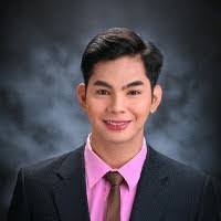 Edward Soliman's Instagram, Twitter & Facebook