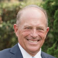 Welcome to CBRE, James Bennett! James brings over 30 years of experience in  the life sciences sector throughout the West Coast and will join our  talented life sciences team in the Bay