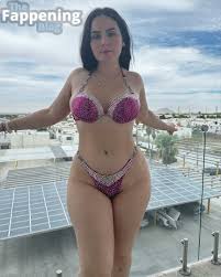 Paula Del Villar lingerie shots - sizzling poses