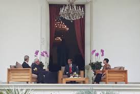 Presiden mahmoud abbas telah memutuskan untuk mengubah kompleks istana seluas 4.700 meter persegi menjadi sebuah perpustakaan nasional palestina. Bertemu Menlu Palestina Jokowi Bahas Dukungan Indonesia Republika Online