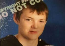 Sara Schott (@sara_schott)