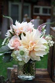 Dahlia Roses Scabiosa Salvia Spicata Coal Leaf Hydrangea Back Of Bouquet Arranjos De Flores Decoracao Com Flores Arranjos Florais Modernos