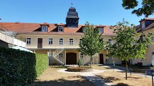 Alle infos finden sie direkt beim inserat. 5 Zimmer Wohnung Zum Verkauf Obere Bergstrasse 65a 01445 Radebeul Meissen Kreis Mapio Net