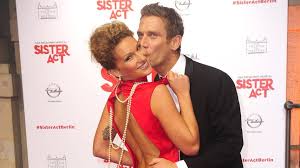 Find the perfect janni hönscheid stock photos and editorial news pictures from getty images. Es Ist Wahr Janni Peer Kusmagk Erwarten Ihr Zweites Baby Promiflash De