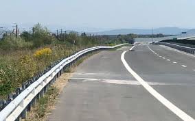 Lotul 4 (22 km) este gata, dar șoferii nu au voie să circule pe el. Autostrada Lugoj Deva AsociaÅ£ie Cnair AcÅ£ioneazÄ Corect Si RefuzÄ RecepÅ£ia Unui Lot De ProastÄ Calitate