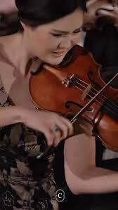 From the 𝘊𝘭𝘢𝘴𝘴𝘪𝘹 𝘈𝘳𝘤𝘩𝘪𝘷𝘦, a moment of pure Vivaldi, 𝘛𝘩𝘦  𝘍𝘰𝘶𝘳 𝘚𝘦𝘢𝘴𝘰𝘯𝘴 (1725)., Led with refinement by @maestro_vizireanu,  brought to life through the radiant artistry of @hyeyoonpark.violinist and  the ...