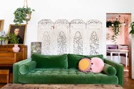 A diy blog focused on creative, cheap, and chic diy decorating ideas and budget decor for your home. How To Decorate The Space Above Your Sofa Apartment Therapy