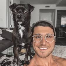 Sierra Monroe (@SierraMonroe17)