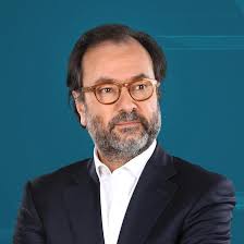 شكا كل التهاني للاستاذ وليم سيمون بطرس المنتخب نقيبا" لمربي الدواجن في  لبنان لولاية جديدة