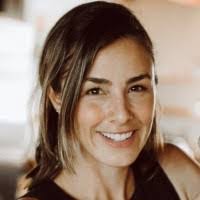 Katie Hyatt's Instagram, Twitter & Facebook