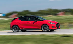 Mar 08, 2019 · hyundai has fully redesigned the veloster for the 2019 model year. 2019 Hyundai Veloster Turbo Dct Automatic Wants A Better Gearbox