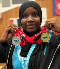 Mai martaba sarkin kano Alh Aminu Ado Bayero (CFR) a kasar ENGLAND. Allah  yadawo mana dashi gida lafiya Amin. Ran sarki ya dade