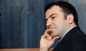 TRAGOVI MINISTARA U SUMNJIVIM JAVNIM NABAVKAMA (II): Toplo i sigurno